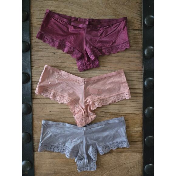 Victoria's Secret Very Sexy Cheeky Hipster Panty Bundle sz xSmall New - Picture 5 of 5